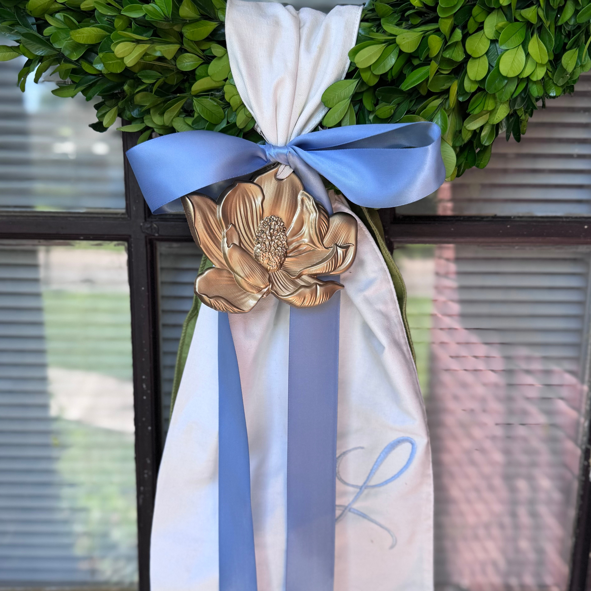 Wreath Ornament - Magnolia