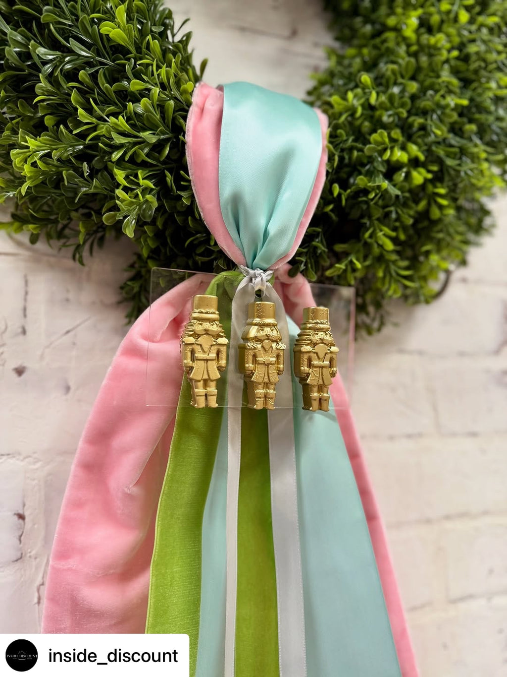 Wreath Ornament - Nutcrackers