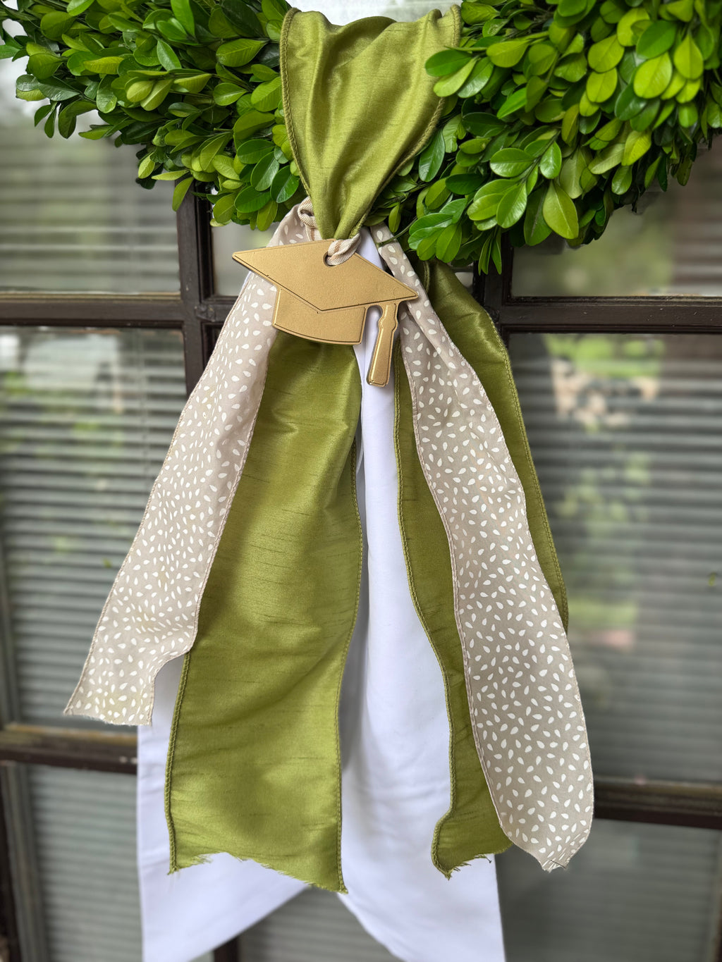 Wreath Ornament - Graduation Cap