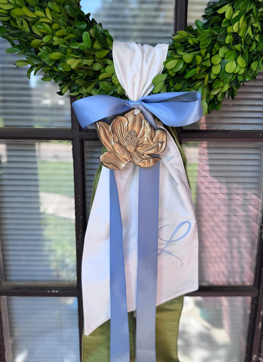 Wreath Ornament - Magnolia