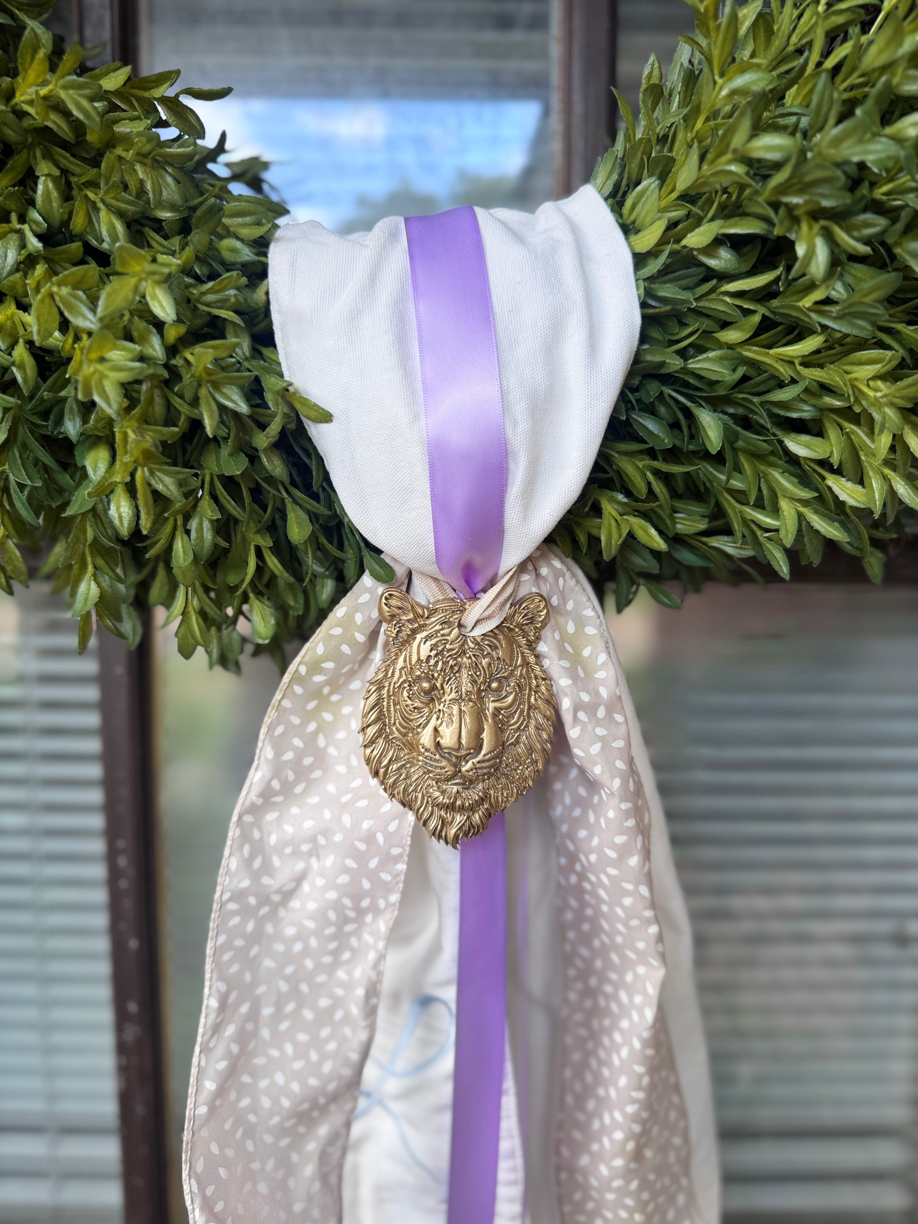 Wreath Ornament - Tiger
