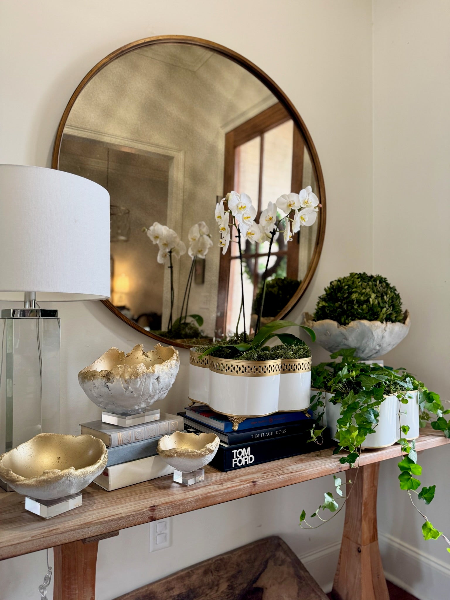 white and gold filigree cachepot. Chelsea house tracery cachepot