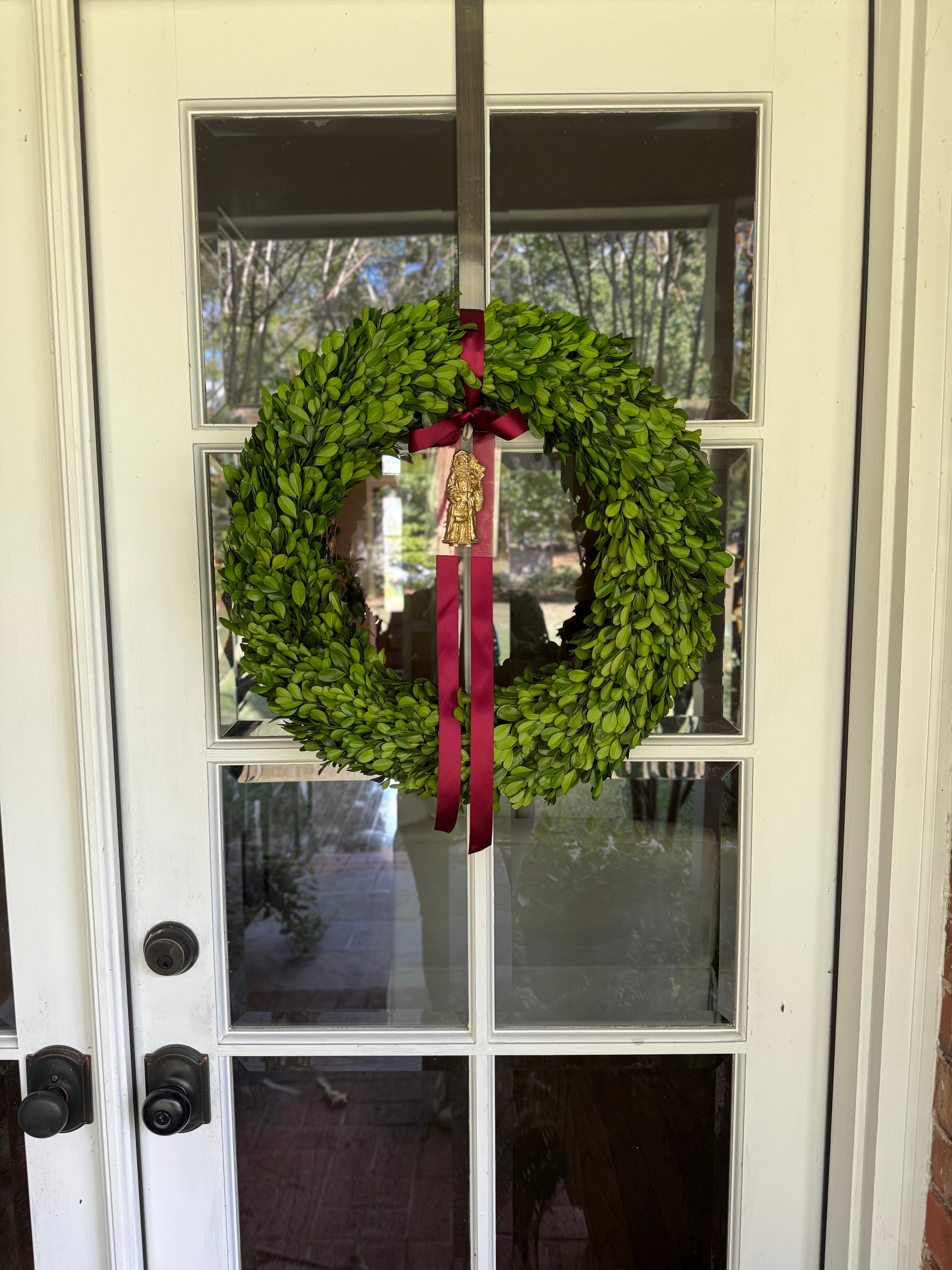 Grandmillennial christmas decor - gold and acrylic santa christmas wreath ornament