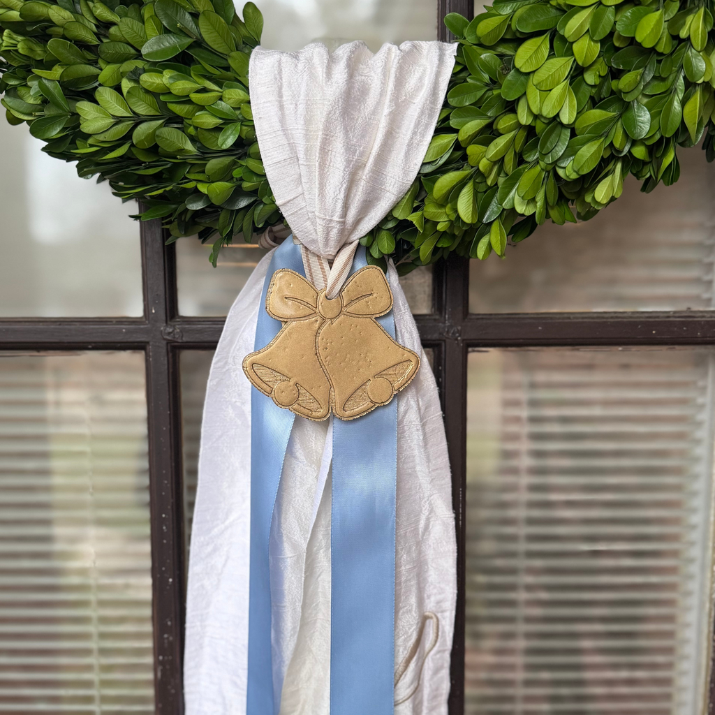 Wreath Ornament - Wedding Bells